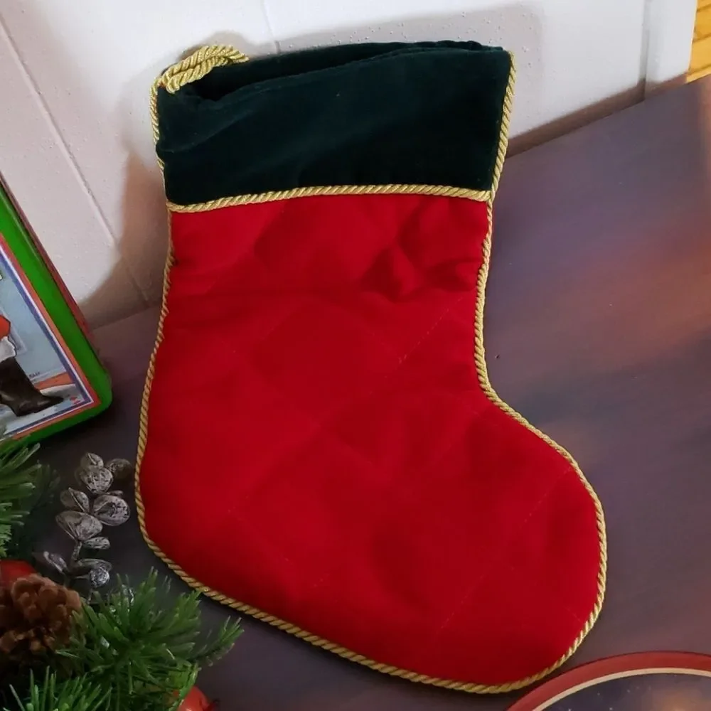 Lot of 6 Christmas Items